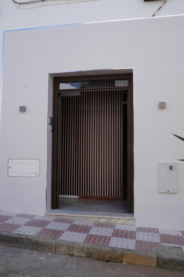 Hostal La Conilena Conil De La Frontera Zewnętrze zdjęcie